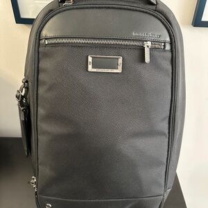 Briggs & Riley Medium Slim Backpack (Black) - NEVER USED